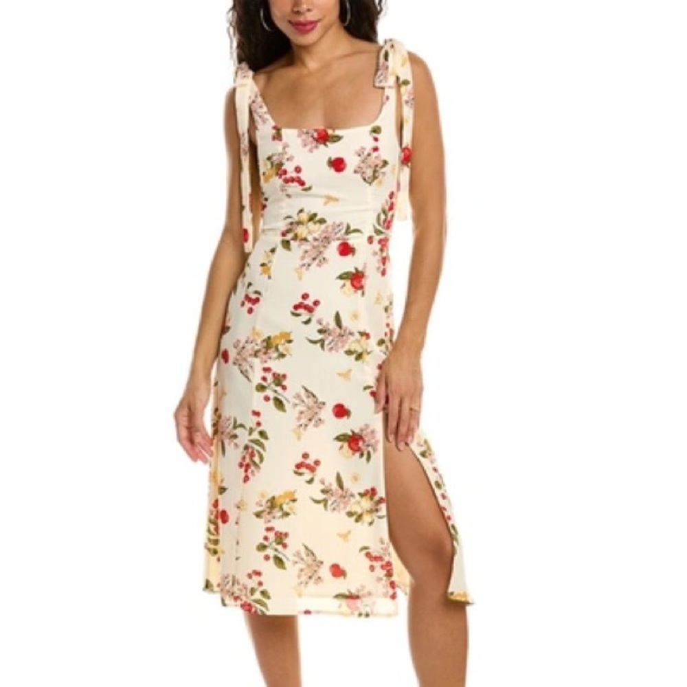 Moonsea sleeveless dress . Size L . Runs small .new